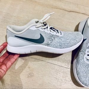 Nike Flex Contact Shoes